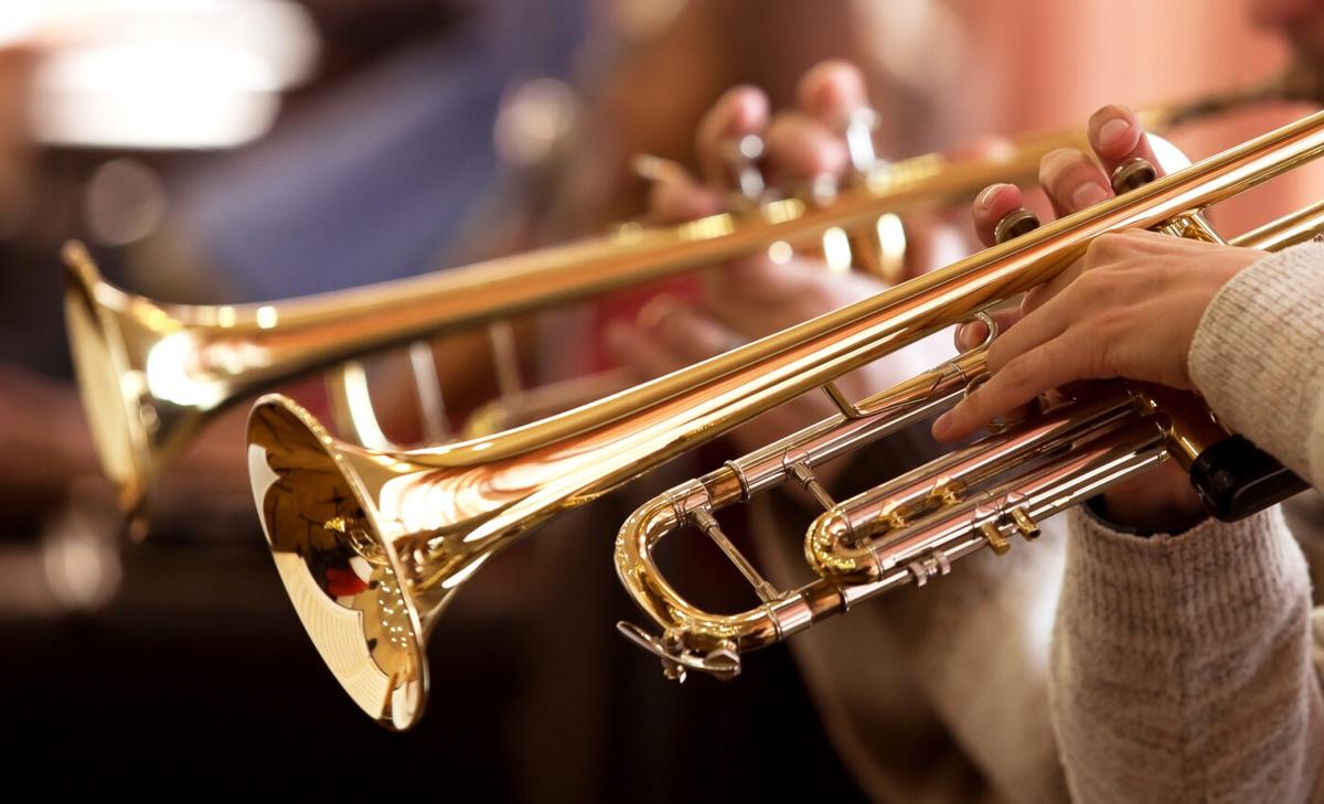 Do wind instruments spread Covid-19?