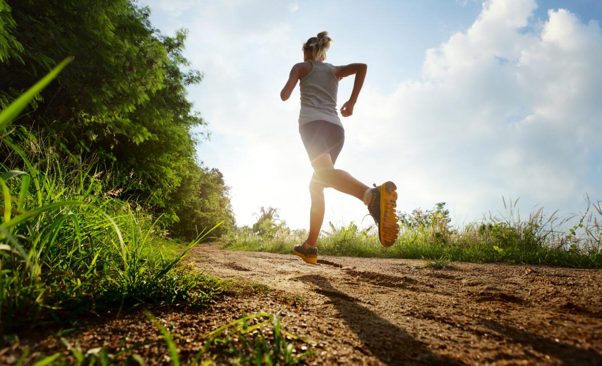 Women have an advantage when running short distances