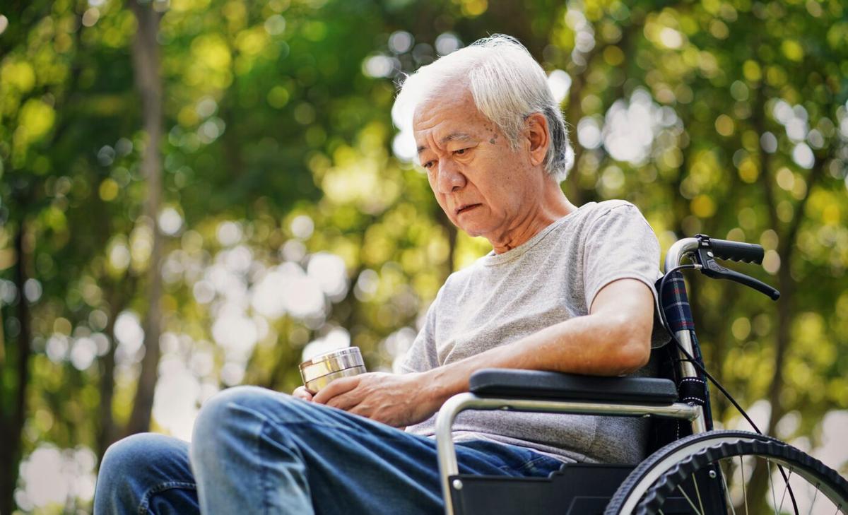 Age plays a bigger role than genetics in disease susceptibility