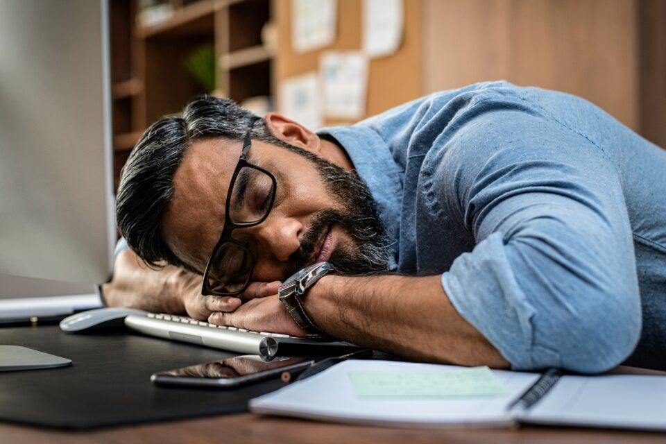 Lack of sleep linked to greater risk of comorbid disease