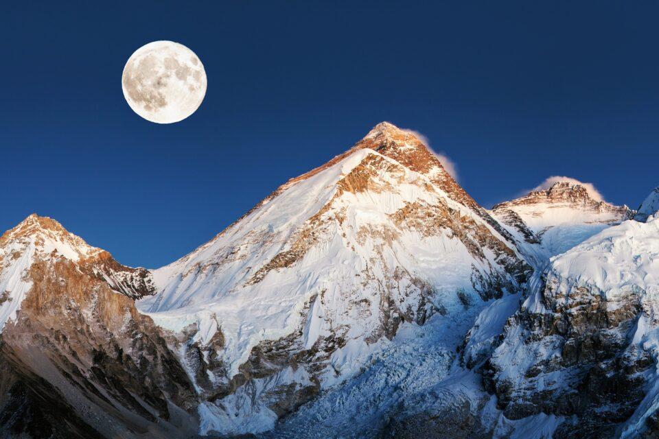 Mystery solved: Why Mount Everest makes terrifying sounds at night