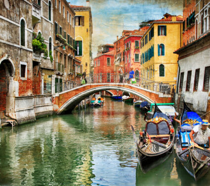 Romantic,Venetian,Canals,-,Artwork,In,Painting,Style