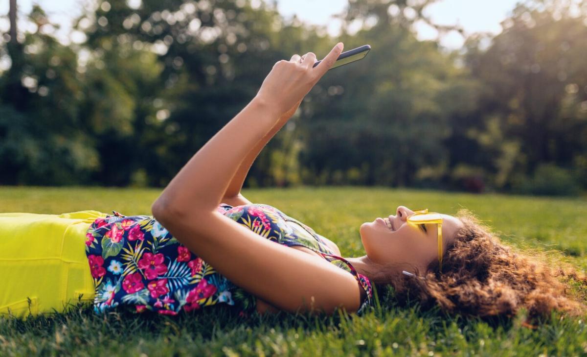People use smartphones even more in parks, but less in forests