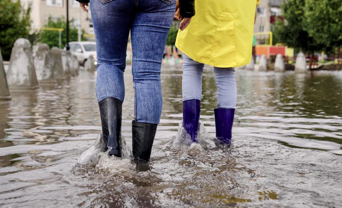 Wet-hot extremes pose a greater danger than hot and dry weather