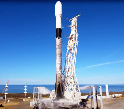 2023/09/Falcon-9_SpaceX_1medium.jpg