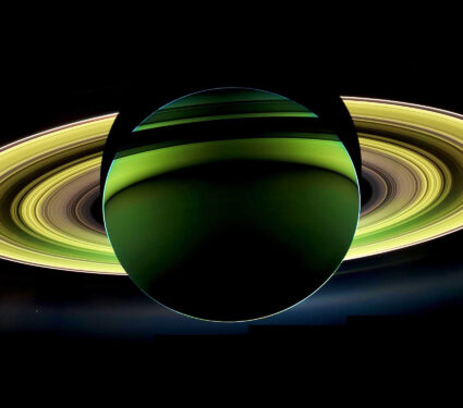 2023/09/saturn_cassini_shadows_1medium.jpg