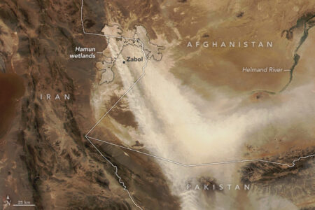 2023/09/iran_duststorm_vir_2023265.jpg