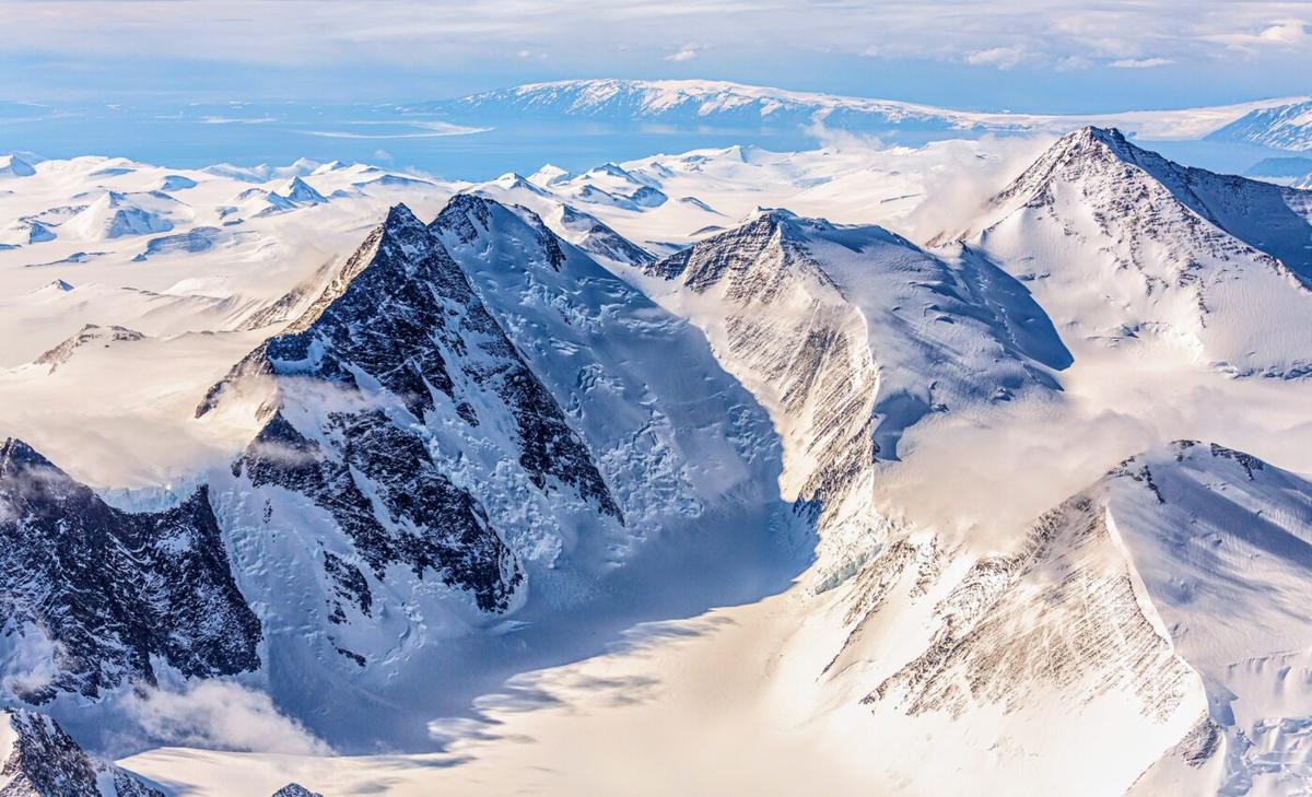 West Antarctic Ice Sheet: Melting rate will triple, even with climate action
