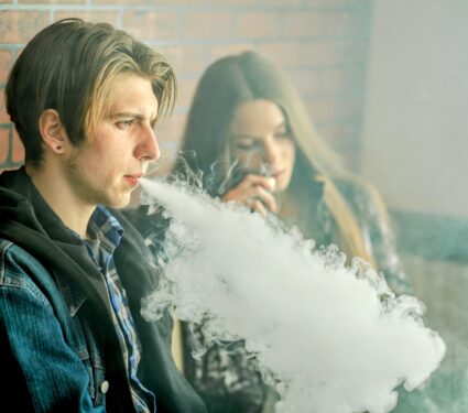 Vaping-.jpg