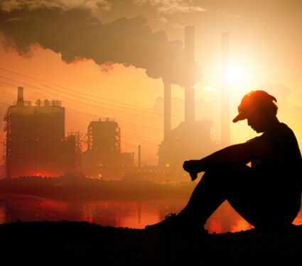 Despair,Because,Of,Drought,And,Global,Warming,From,No,Rain.