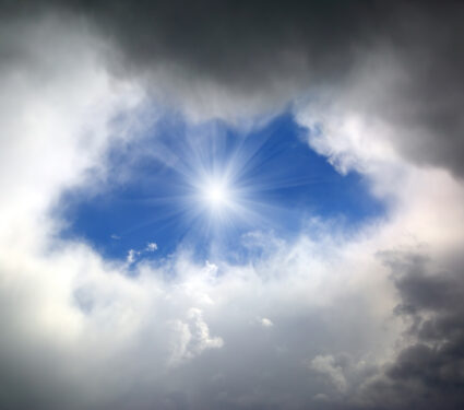 Hole,Of,Blue,Sky,In,The,Dark,Clouds