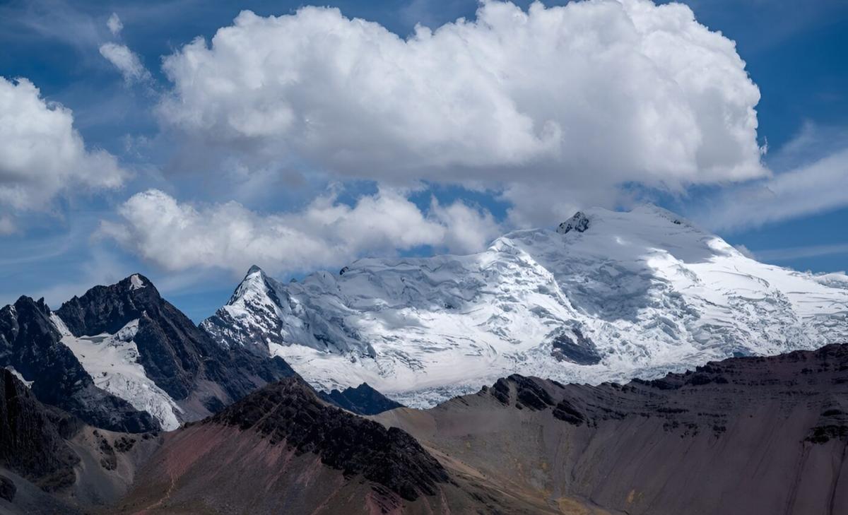 Climate change drastically lowers snow's water storage capacity