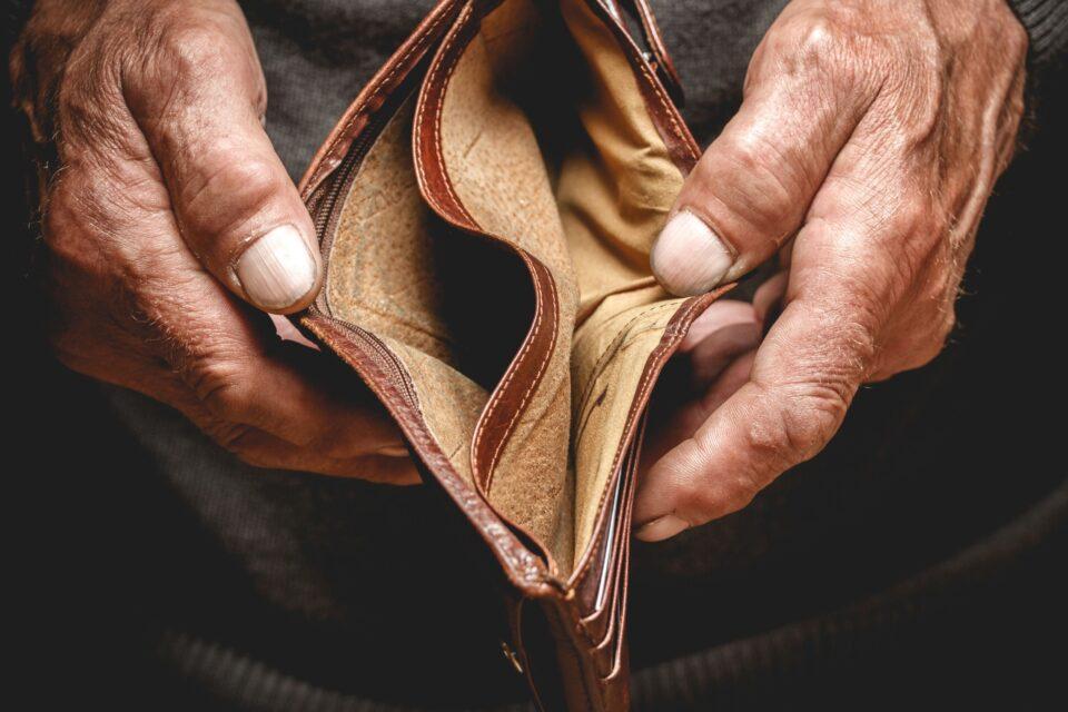 Psychological poverty greatly impacts decision-making