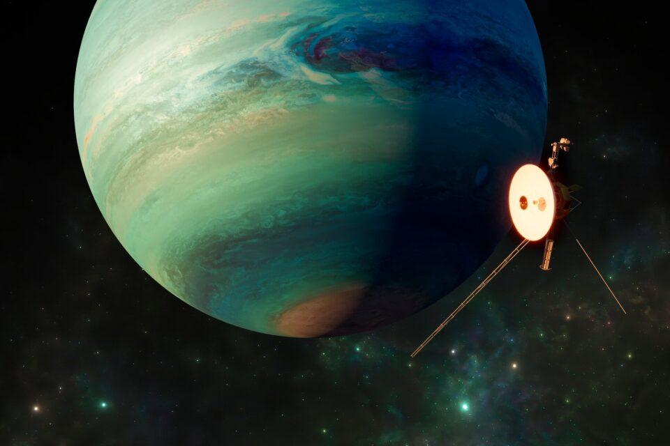 Voyager 1 "wakes up" and resumes sending data to Earth from interstellar space