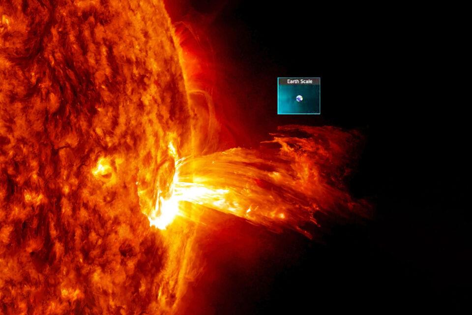 NOAA Update: Solar storm warning, impacts on power, satellites, aurorae