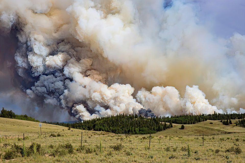 Climate-driven wildfires worsen U.S. air quality and health