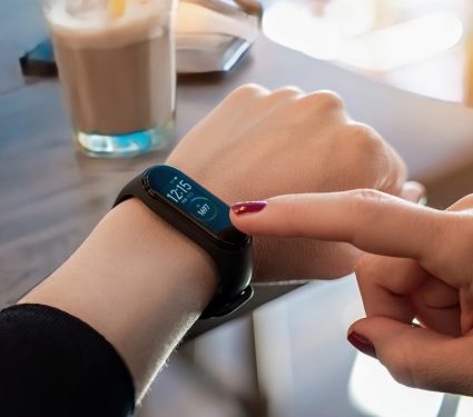 2024/12/Chemical-fitness-band.jpg