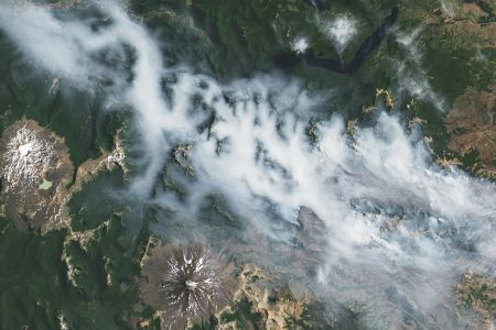 2025/02/Patagonia-fires.jpg