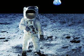 2025/04/Astronaut-wearable-device.jpg