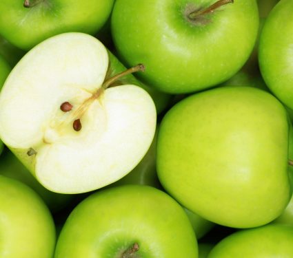2025/04/Apple-genes.jpg