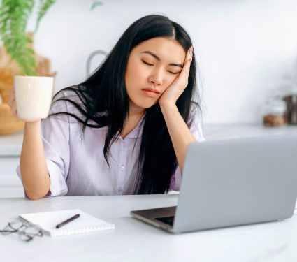 2025/06/Daytime-sleepiness.jpg