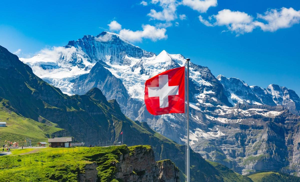 Glacier collapse buried a village in the Swiss Alps