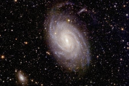2025/06/NGC-6744-.jpg