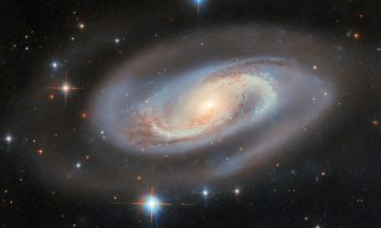 2025/06/Black-hole-galaxy-.jpg