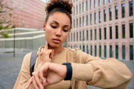 2025/06/Smartwatch-disease.jpg