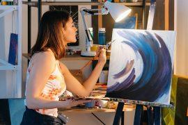 2025/07/left-handed-creative6.jpg