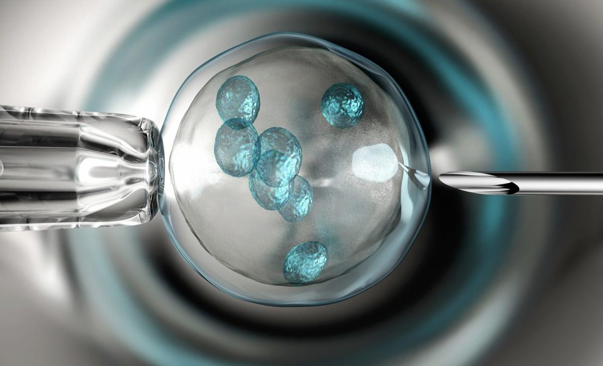 Healthy babies born with DNA from three different people