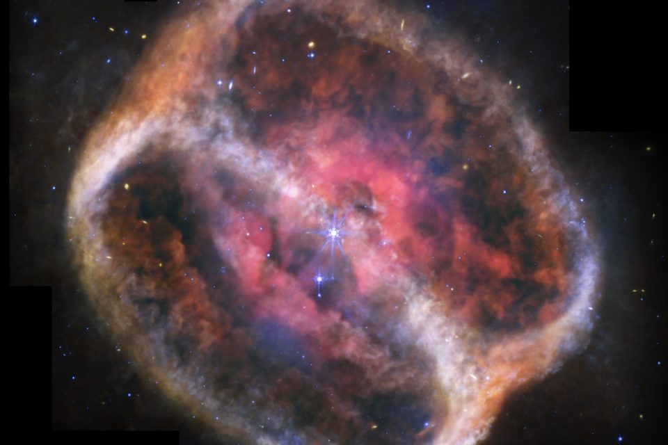 Webb captures the fading legacy of a dying star