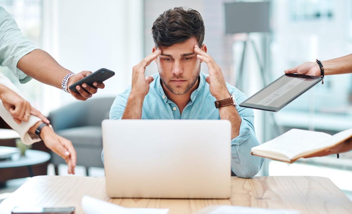 Multitasking messes with your brain’s natural rhythm