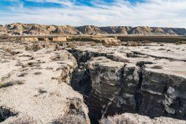 2025/07/cracks-in-rocks.jpg