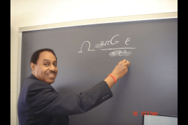 Retired professor claims he solved time travel