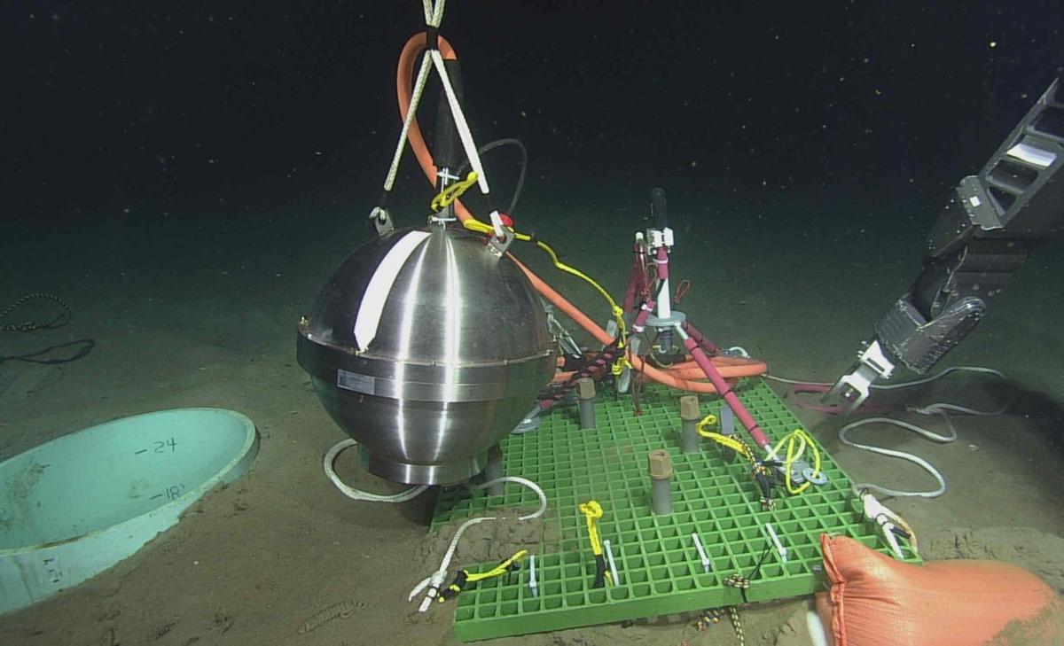 This surprising gas could be causing earthquakes deep beneath the Atlantic Ocean seafloor