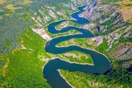 2025/08/Meandering-rivers.jpg