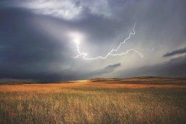2025/08/Moisture-atmosphere.jpg