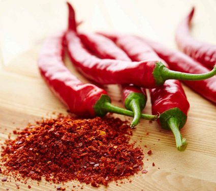 2025/09/spicy-food-heart-brain-protection.jpg