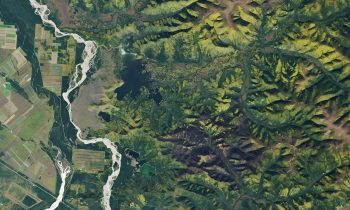 2025/09/Autumn-Alaska.jpg