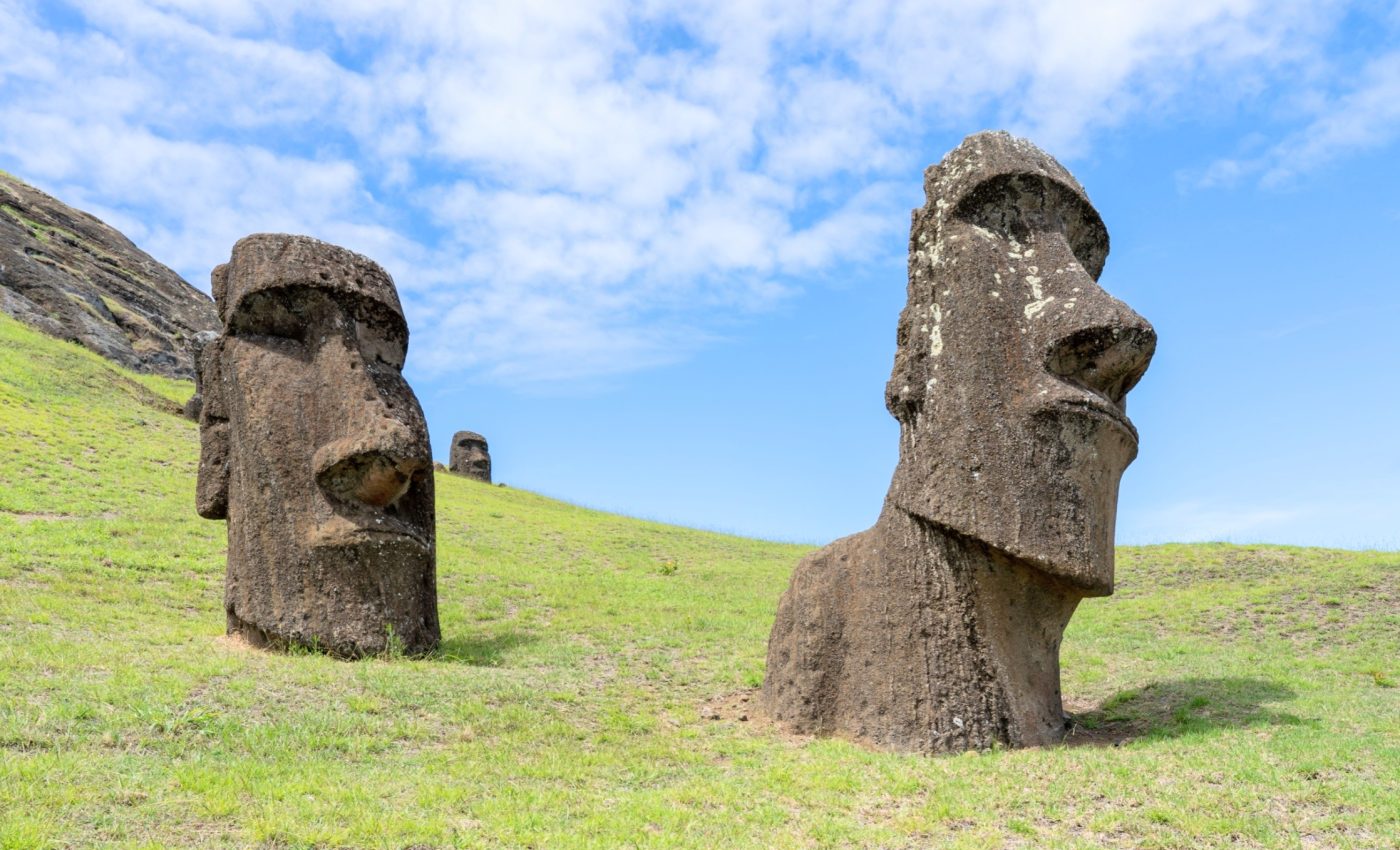 Hundreds of giant stone statues on Easter Island actually "walked" into place