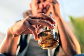 2025/10/heavy-drinkers373.jpg