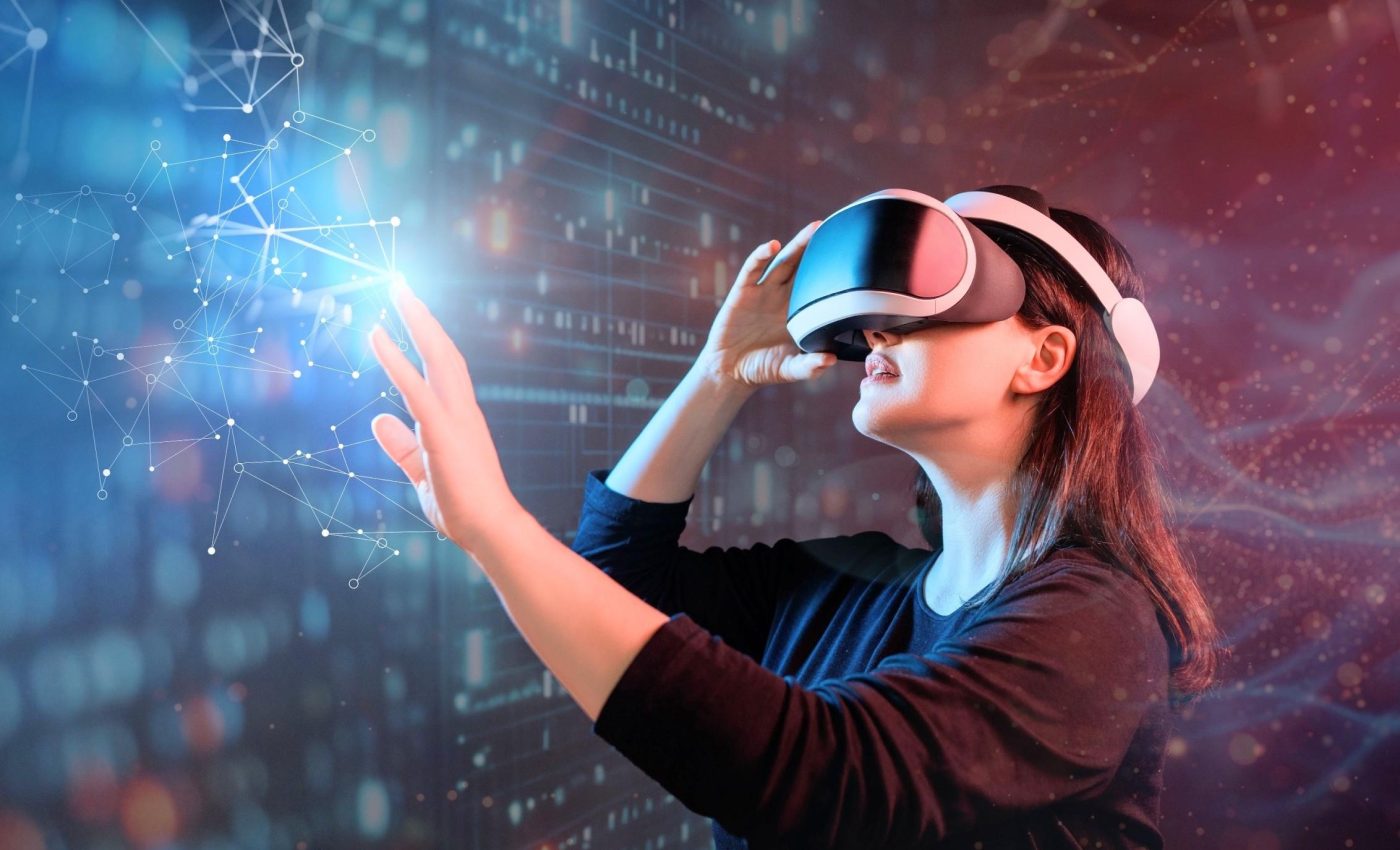 Digital hallucinations boost creativity - no drugs required