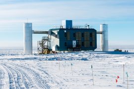 2025/10/icecube-neutrino-observatory_1m.jpg