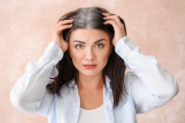 2025/10/Gray-hair-cancer.jpg
