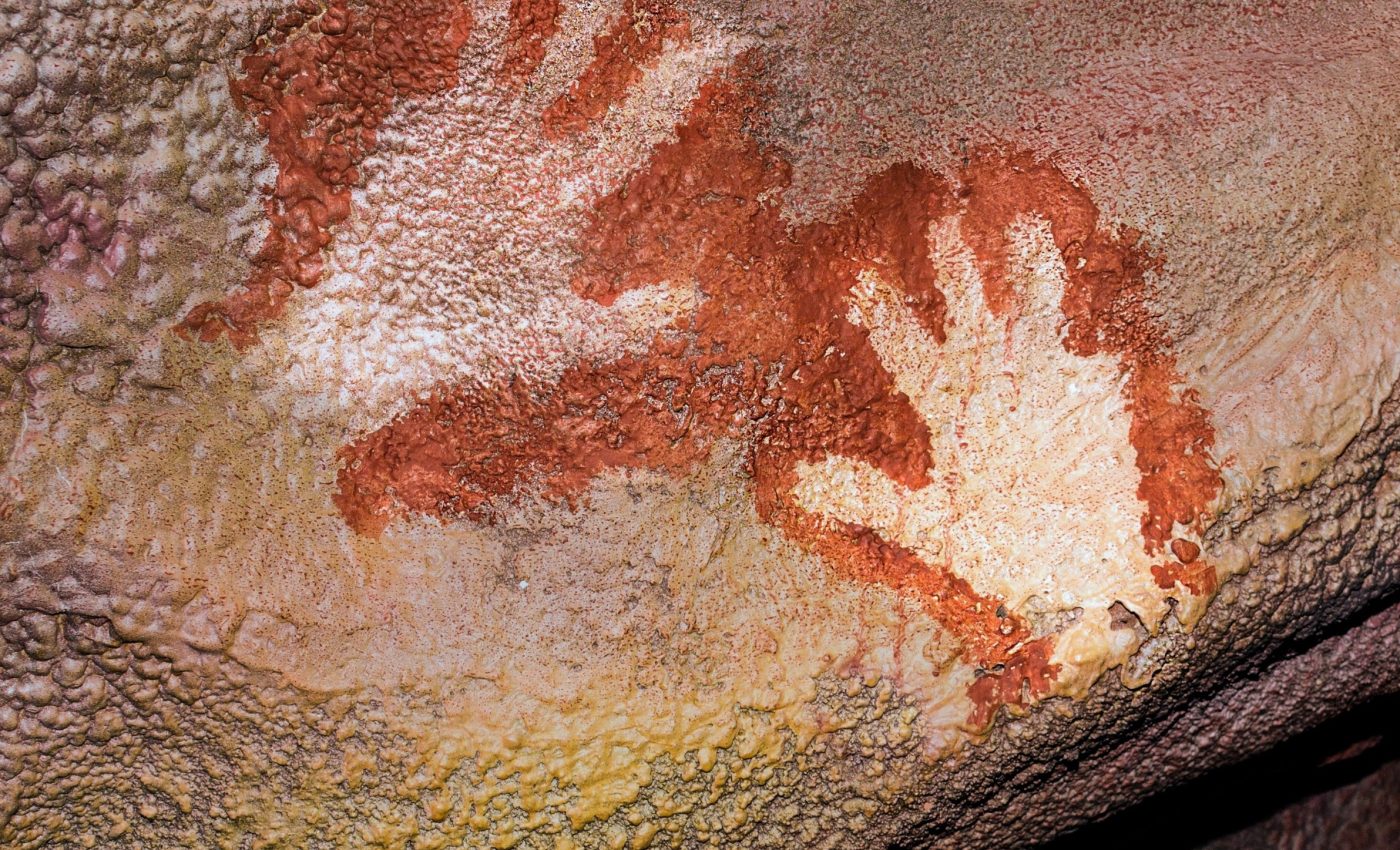 Neanderthals created the world’s oldest cave art