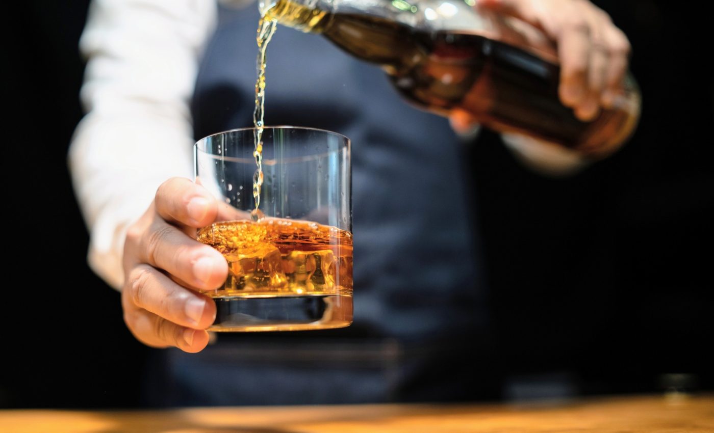 Heavy drinking steals years from the brain’s stroke clock