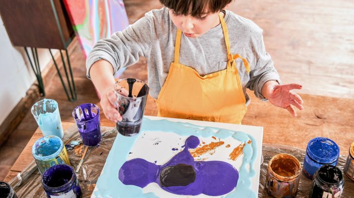 Children’s paintings contain patterns adults can rarely produce