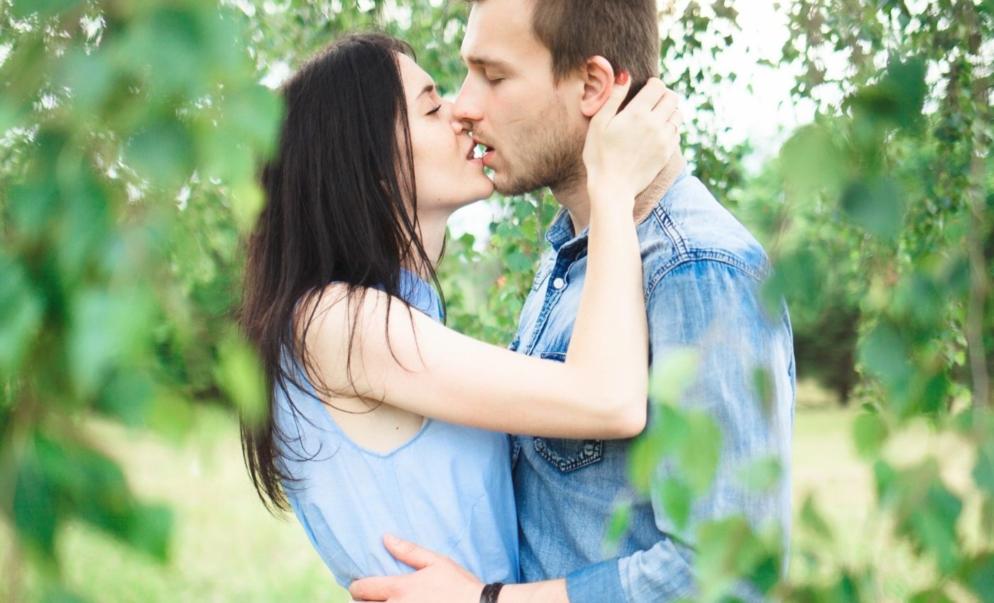 Kissing may be millions of years older than humans