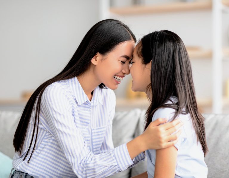 Teens with supportive but firm parents have better mental health